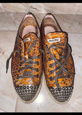Miu Miu Kahverengi Yılan Derisi Desenli Deri Sneakers