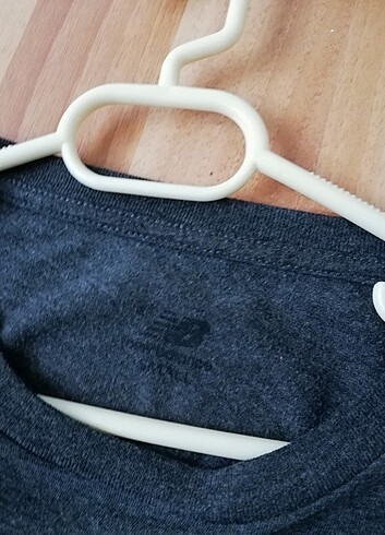 15-16 Yaş Beden Yepyeni new balance tshirt