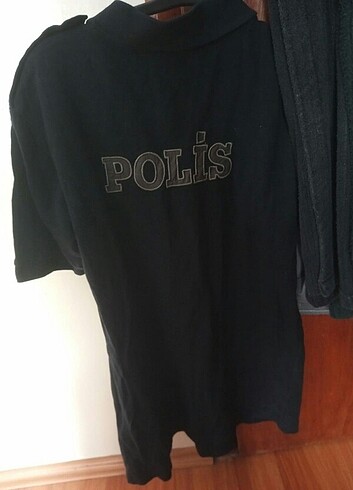 Unisex Polis Tişört ve şapka 