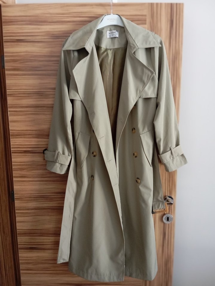 Bej Kuşaklı Uzun Kadın Trençkot - Görsel 2