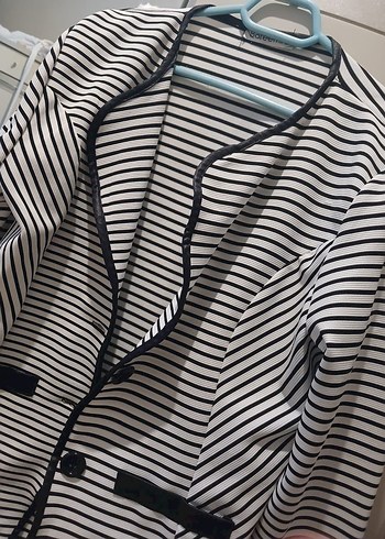 Zara Zebra Desenli Siyah Beyaz ceket