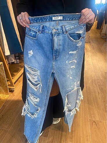 Jean ????