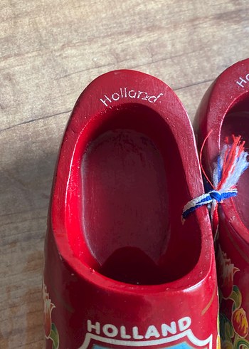 Holland Kırmızı Ahşap Terlik Biblo - Görsel 6