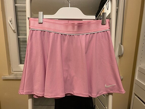 Nike tenis etek