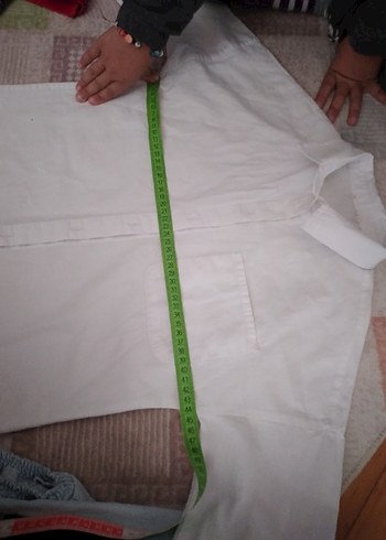 Düğmeli Beyaz Gömlek - Görsel 4