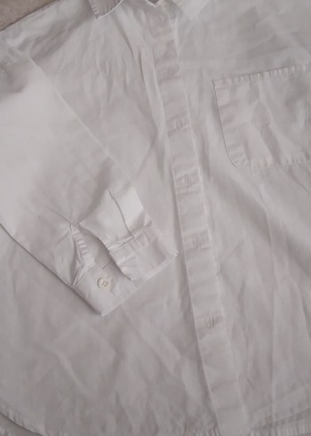 Düğmeli Beyaz Gömlek - Görsel 2