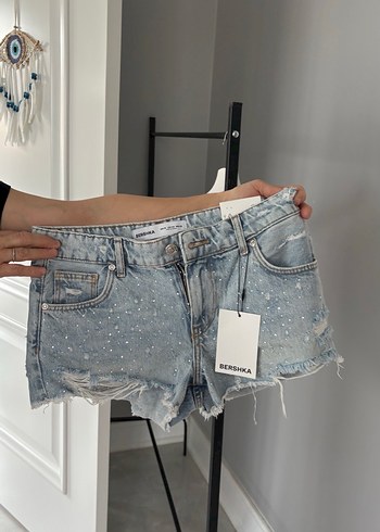 Bershka 36