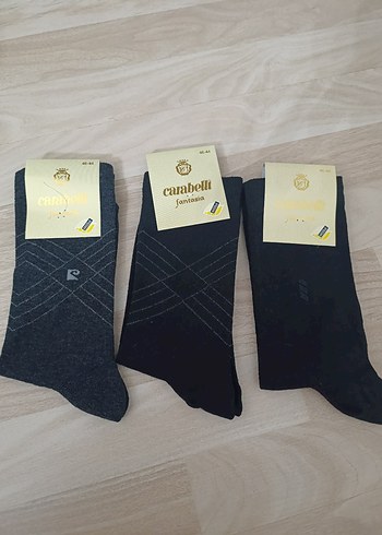 Gri Nakışlı Erkek i Çorap Seti