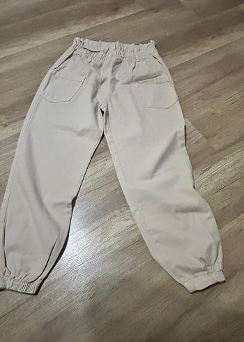 42 Beden ten rengi Renk Keten pantolon