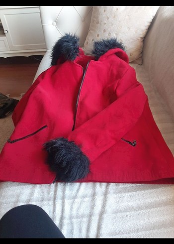 Kürklü Kapüşonlu Kırmızı Midi Kaban - Görsel 5
