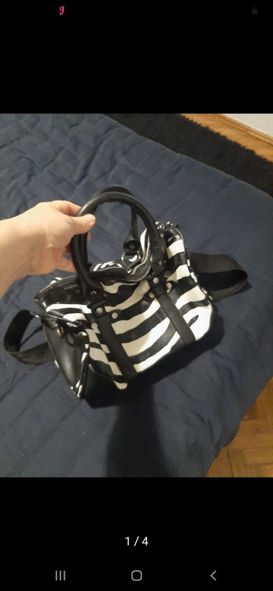 Zebra Desenli Siyah Deri Kadın Çanta - Görsel 4