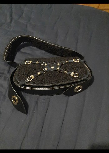 Kemerli Siyah Yılan Desenli Gotik Deri Çanta - Görsel 2