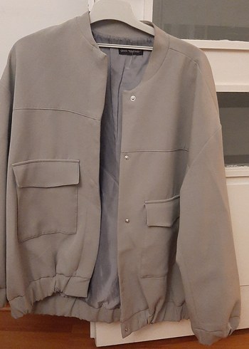 Gri Düğmeli Rahat Kesim Kadın Ceket - Görsel 2