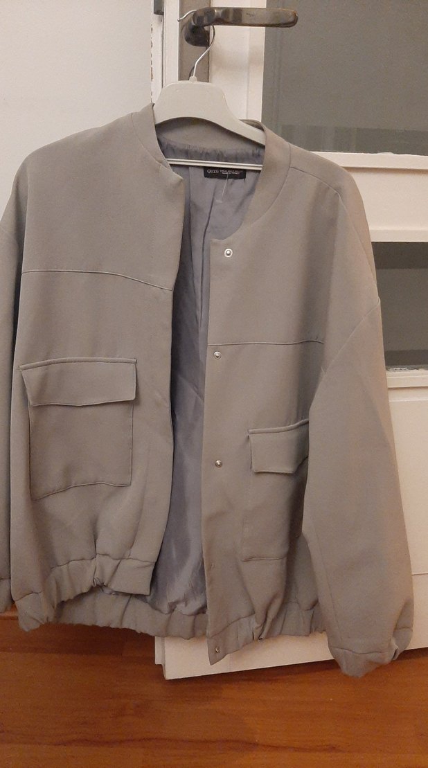 Gri Düğmeli Rahat Kesim Kadın Ceket - Görsel 2