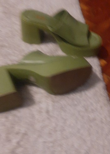 Yeşil Platform Topuklu Kadın Terlik - Görsel 3