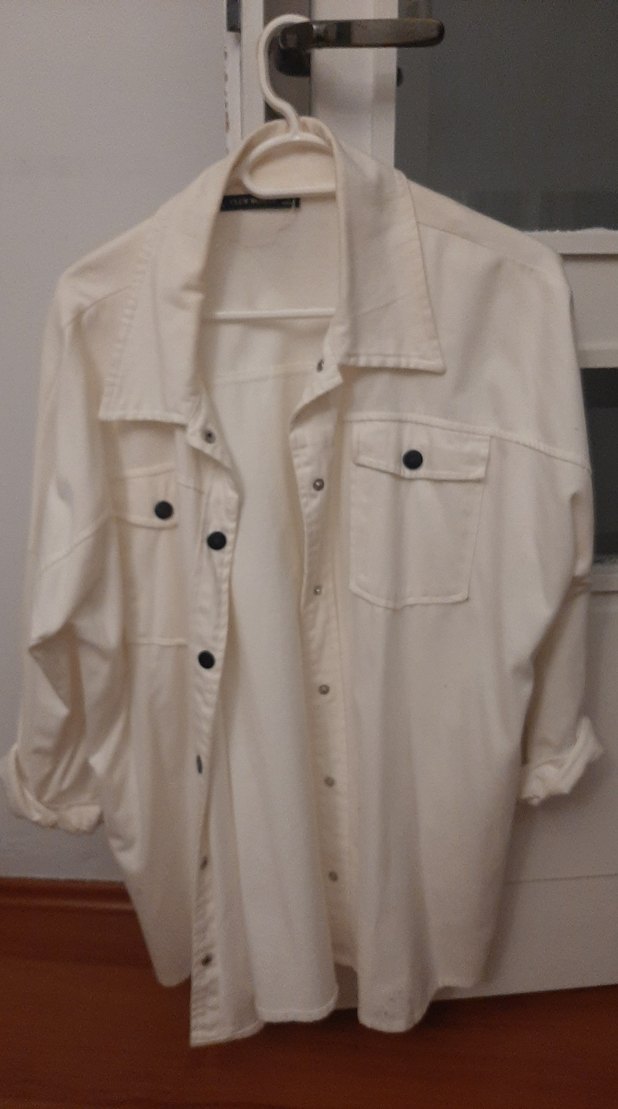 Düğmeli Beyaz Midi Gömlek - Görsel 3