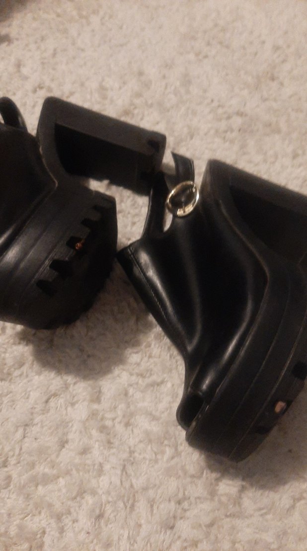 Siyah Deri Kadın Dolgu Topuklu Ayakkabı - Görsel 3