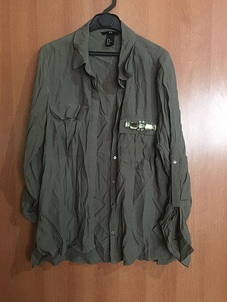 H&M haki yeşil gömlek