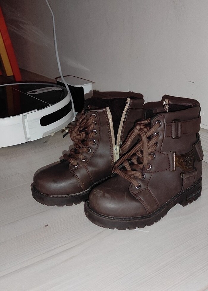 Erkek çocuk bot  - Görsel 4
