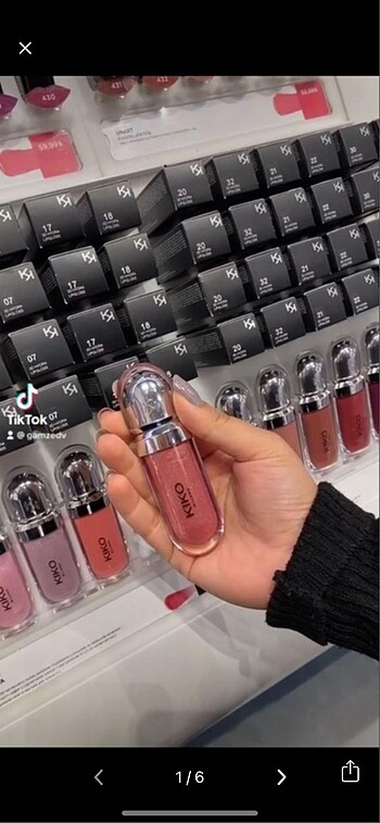 Kiko 17 gloss