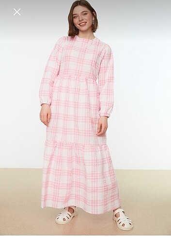 Pembe tesettür elbise