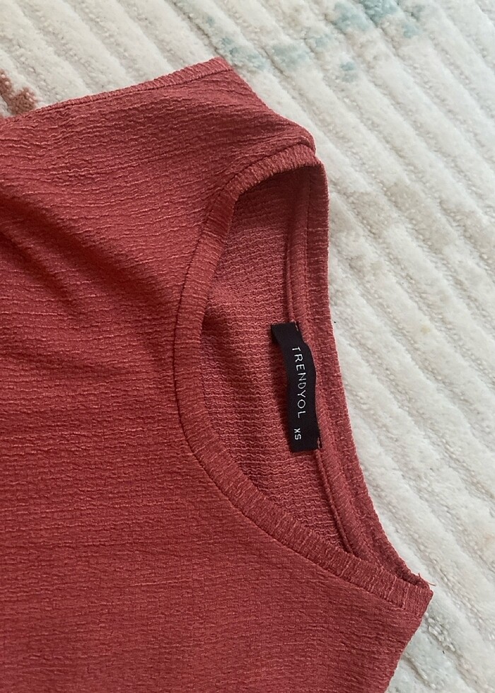 Kadın crop - Görsel 3