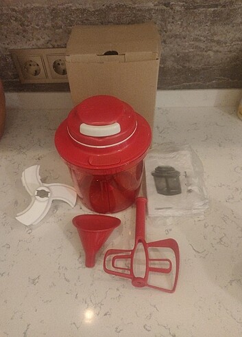  Beden kırmızı Renk Büyük boy sıfır kutulu Tupperware şef doğrayıcı 