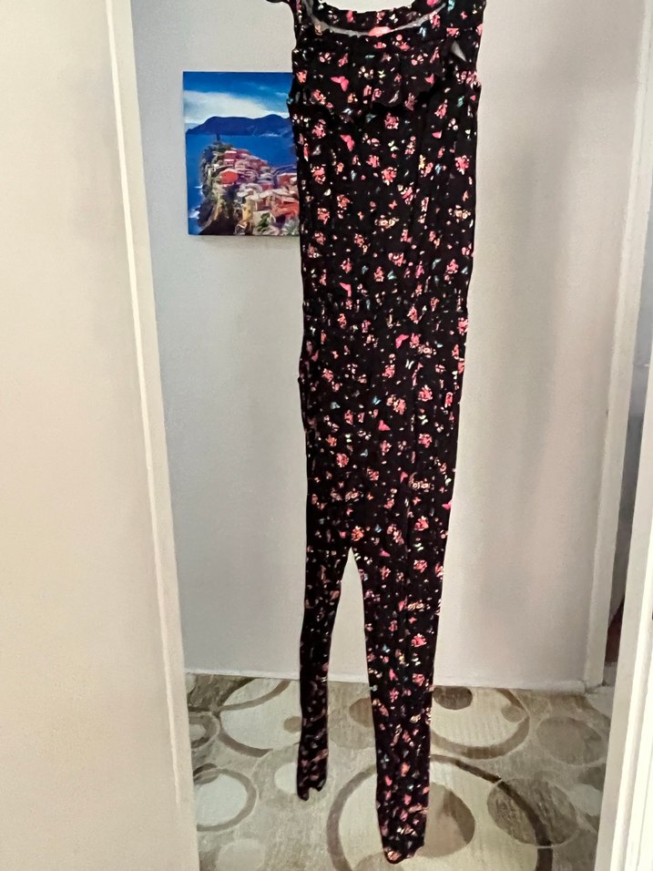 Kadın çiçekli Tulum - Görsel 3