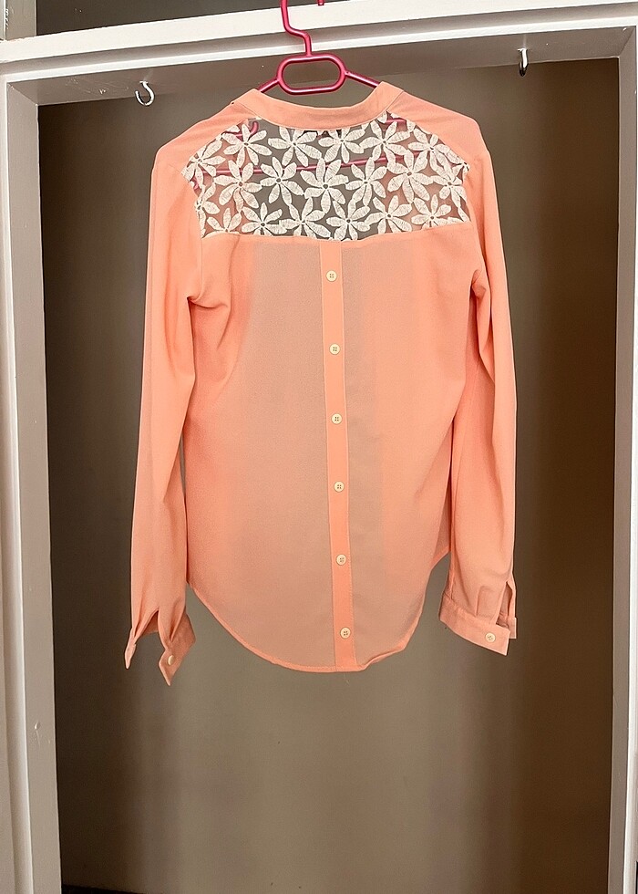 Kadın Sırtı detaylı Gömlek - Görsel 2