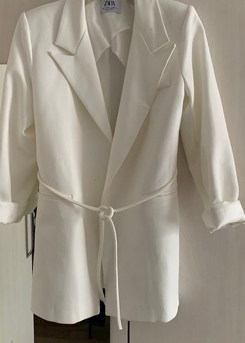 Beyaz Kemerli Midi Kadın Blazer