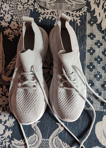 Rahat kumaş ayakkabı(triko)