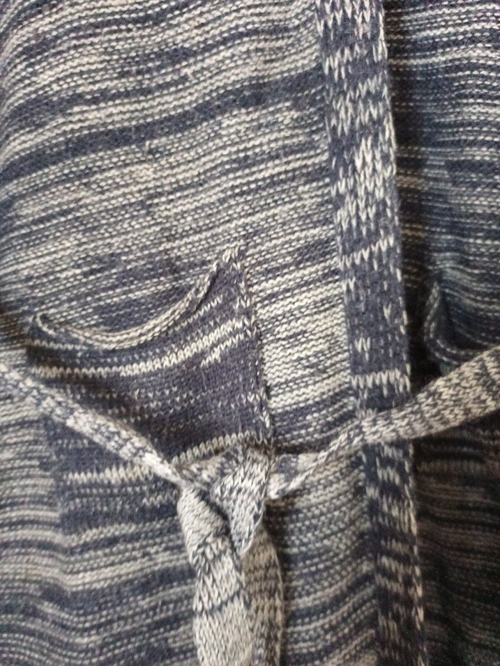 Gri Uzun Örgü V Yaka Kadın Hırka - Görsel 4