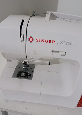 Beyaz Singer SC220 Dikiş Makinesi - Görsel 3