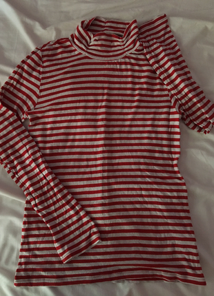 Kırmızı beyaz boğazlı body