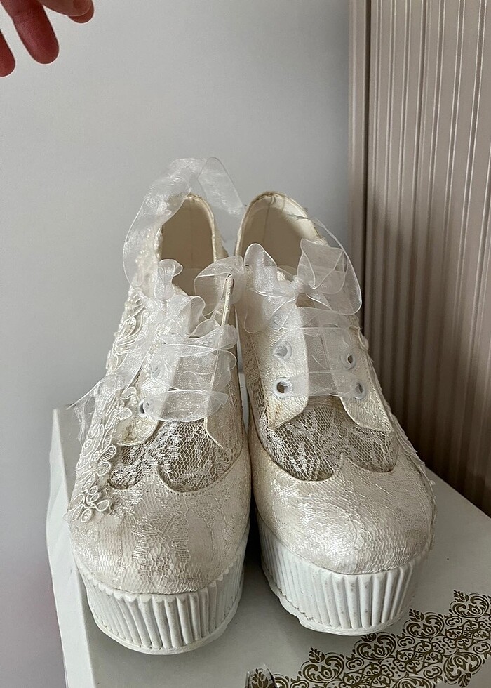 Gelin ayakkabısı dolgu topuk - Görsel 3