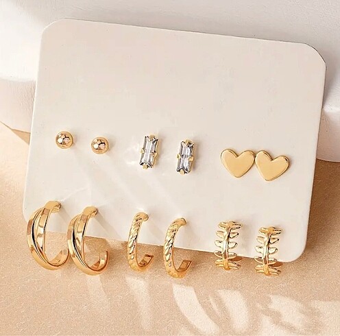 Çoklu gold küpe set