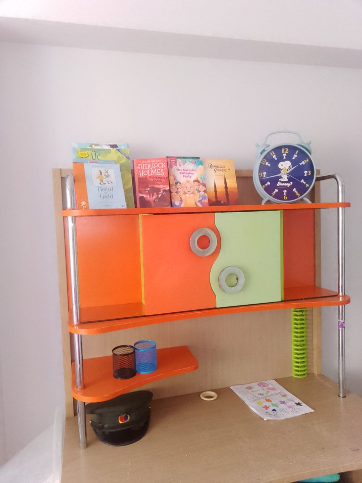 Turuncu Çocuk Rafı ve Çalışma Masası - Görsel 3