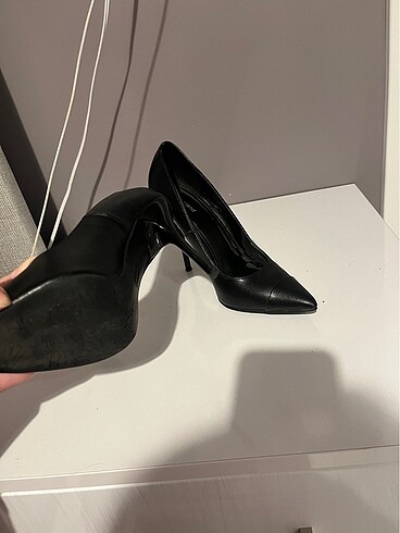 38 Beden Siyah stiletto