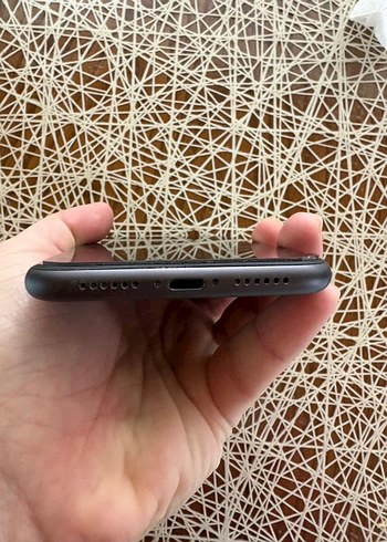 Siyah iPhone 11 64gb tr cihazı - Görsel 5