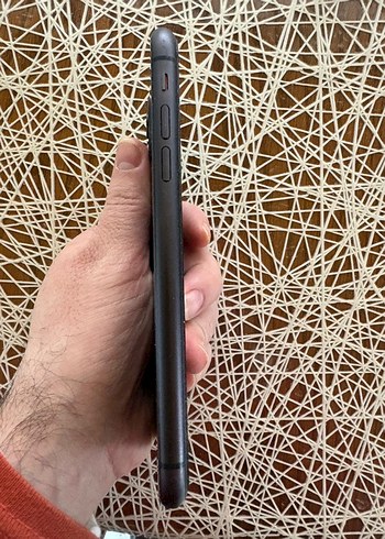 Siyah iPhone 11 64gb tr cihazı - Görsel 6