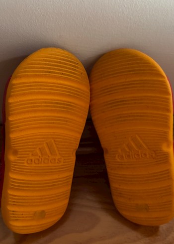 Çocuk Kırmızı Renkli Cırt Cırtlı Terlik - Görsel 4