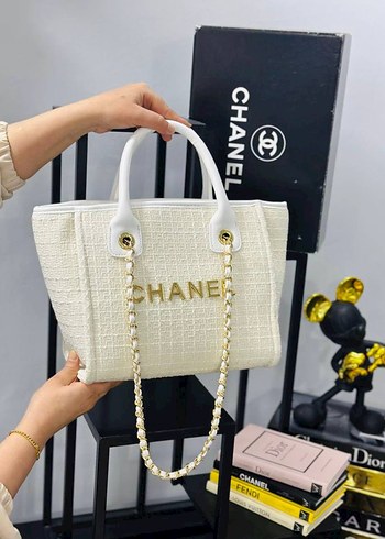 Beyaz Chanel Zincir Detaylı Kadın Çanta 30 25cm