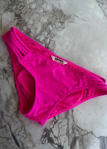 Pembe Kadın Bikini Altı