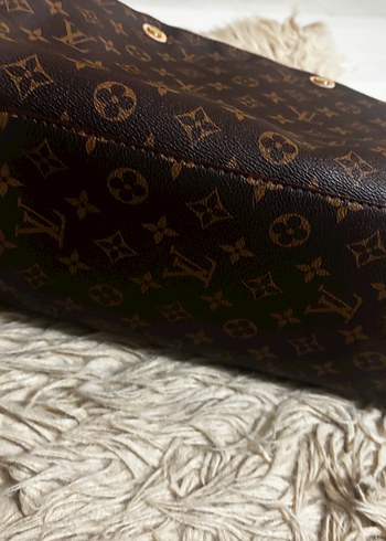 Klasik Desenli Deri Kadın Çanta - Görsel 4