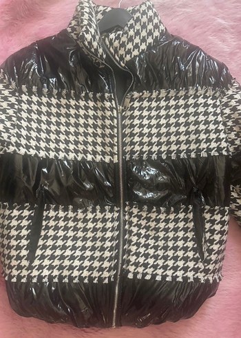 Kısa Siyah Kazayağı Desenli Kadın Mont - Görsel 6