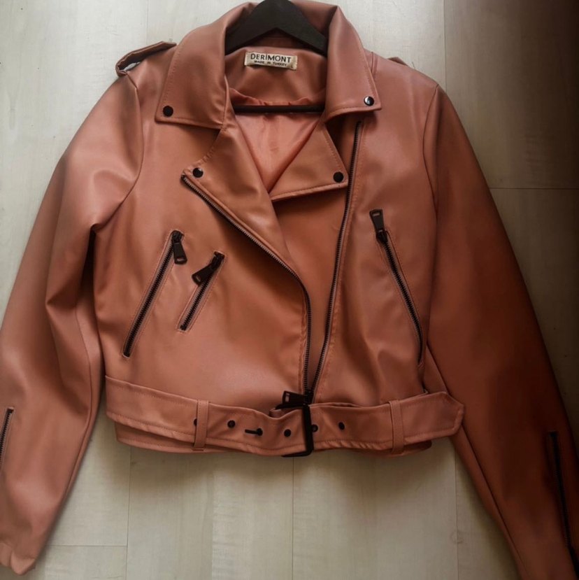 Pembe Kemerli Kadın Deri Biker Ceket - Görsel 3