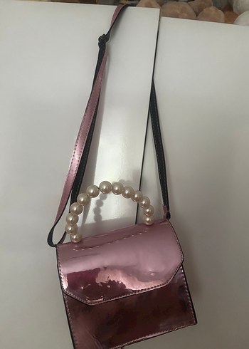 Parlak Pembe Deri Kadın Çanta İnci Saplı