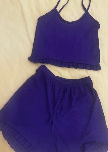 Trendyol & Milla Mor İnce Askılı Mini Pijama Takımı