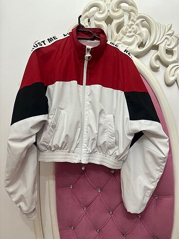 m Beden Spor crop ceket