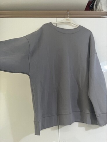 Zara Sweat